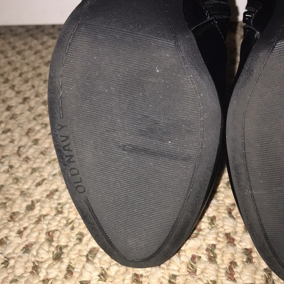 Black booties 3 inch heel size 8 old navy - Picture 9 of 10